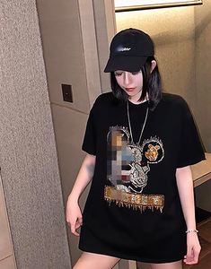 Gran Oferta personalizada servicio OEM último estilo camiseta de mujer ropa informal Color sólido ligero camiseta de mujer - Product Image 3