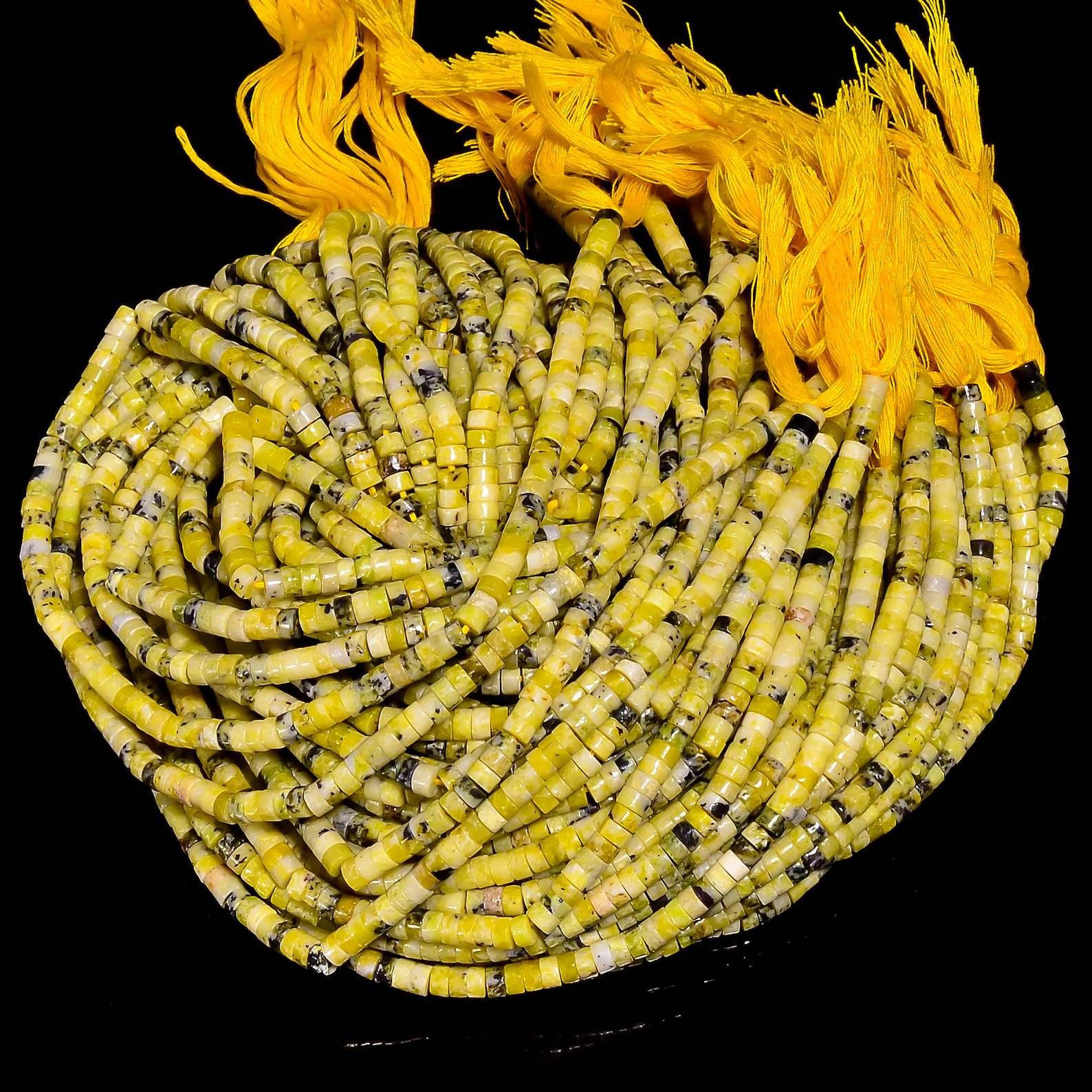 เช่นเดียวกับภาพ