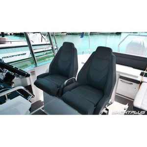 Quarken 27 T-Top Cabin Cruiser, Embarcación Premium, Modelo 2022-2026 con Rendimiento Excepcional - Product Image 2