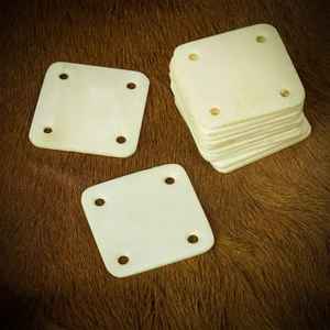 Agujas de Tejer de Hueso Hechas a Mano, Pulimentadas y Talladas para Decoración o Uso Natural - Product Image 3