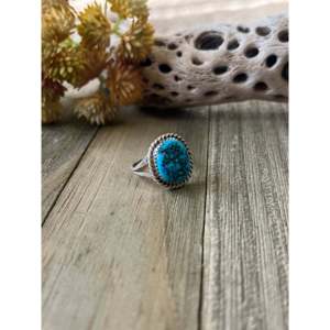 Navajo-Made Kingman Turquoise & <b>Sterling</b> <b>Silver</b> Ring Cultural Collectible Jewelry Size 8.5 - Product Image 2