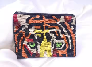 MD HANDICRAFTS-Porte-monnaie ethnique brodé main avec broderie tigre animal pour femme et fille - Product Image 2