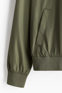 Blouson de bombardier de vol en satin réversible avec logo personnalisé pour hommes, rembourré, décontracté, pour l'hiver, pour l'extérieur, avec fermeture éclair en nylon, enduit chauffant - Product Image 3