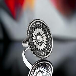 Solid 925 Sterling <b>Oxidized</b> Silver Artisan Look Ethnic Ring for Woman Girls Handcrafted Jewelry Wholesale Factory Price Supplier - Product Image 1