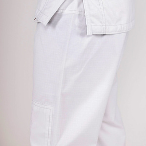 Kimono BJJ ligero con estampado sublimado personalizado de tela de alta calidad Jiu Jitsu Gi personalizado para hombre para entrenamiento y partidos profesionales - Product Image 6