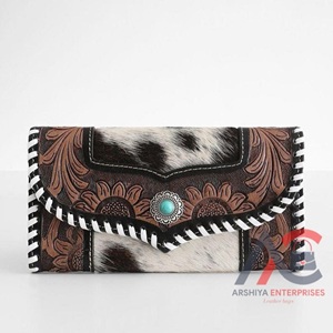 กระเป๋าคลัทช์หนังวัวขนสัตว์แท้สำหรับผู้หญิงกระเป๋าเงินหนังสีเทอร์ควอยซ์ใช้งานได้หลากหลายมีสไตล์ - Product Image 1