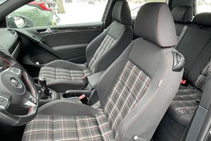 Volkswagen GTI 2013 USADO, Volante a la Izquierda/Derecha - Product Image 4