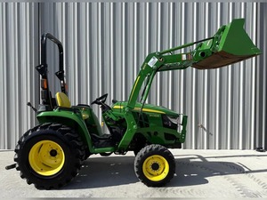 จอห์นมือสองสำหรับรถแทรกเตอร์ขนาดกะทัดรัด3038E Deere - Product Image 3