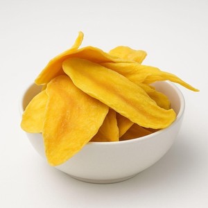 Délicieux morceaux de mangues séchées au soleil, parfaits pour une collation pratique à tout moment et en tout lieu - Product Image 4