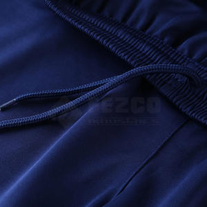 Uniforme de fútbol de equipo de alta calidad, diseños personalizados, transpirable, de secado rápido, para hombres, adultos, servicio de uniforme de verano, embalaje de logotipo - Product Image 5