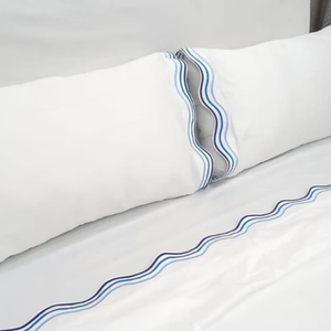 Housse de couette artisanale en soie Amara, qualité 300 fils, couvre-lit fait main, vert sauge/bleu, style moderne, lavable - Product Image 1