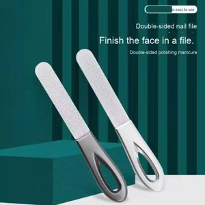 Lima de Uñas Profesional de Acero Inoxidable de Doble Cara, Mini Lima de 180 Granos, Duradera y Reutilizable para Viajes, para Manicura y Pedicura - Product Image 4