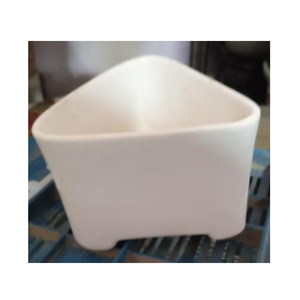 Minimal design <b>ceramic</b> <b>plant</b> <b>pot</b> with soft glaze finish ideal for modern home decor and indoor greenery displays - Product Image 4