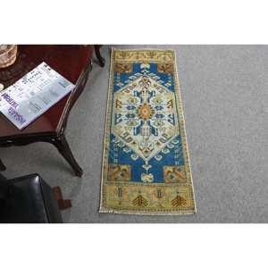 Alfombra de lana de retazos azul y amarillo tradicional hecha a mano, alfombra turca hecha a mano de 1,6x3,8 pies para sala de estar, pasillo rectangular, cabecera de látex - Product Image 1