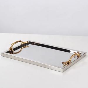 Beau plateau de service attrayant en acier inoxydable avec branche de feuille d'or intégrée gère des fournitures de restaurant incroyables - Product Image 3