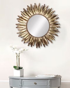 Miroir mural en bois décoratif fabriqué à la main à forte demande pour la décoration de la maison et du bureau disponible à la vente depuis l'Inde - Product Image 2