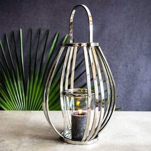 Farol Colgante de Metal de Lujo para Decoración de Jardín, Balcón, Terraza y Pared para Navidad y Iluminación Festiva Cálida - Product Image 4