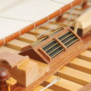 Modèle de bateau nautique en cèdre écologique fait à la main, trèfle à quatre feuilles, yacht XL, technique peinte - Product Image 3