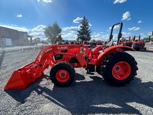 Tracteur agricole Kubota M5660 4x4 à transmission par engrenages, puissance nominale 65 CV, XG10 DF121-221 SL504 - Product Image 1
