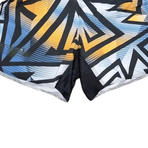 Shorts de combat MMA personnalisés pour hommes, en tissu extensible avec taille élastique, coupe-vent et imperméables, broderie de perles - Product Image 3
