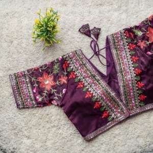 Col en V readymade cousu travail manuel ethnique travail de broderie lourde retouche avec séquence sur toutes les manches du chemisier vêtements de fête de mariée - Product Image 2