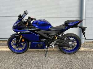 Motocicleta R3miles de Alta Calidad, 321cc - Product Image 3