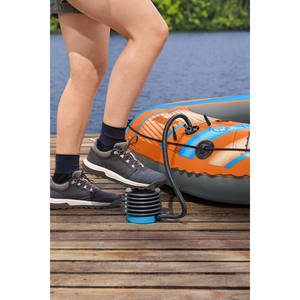 Pompe à pied en plastique Bestway pour gonfler les matelas et les piscines - Product Image 5