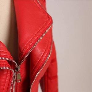 Chaqueta de cuero genuino para mujer de alta calidad Nueva llegada Prendas de abrigo de estilo personalizado con bordado y decoración de botones MOQ bajo - Product Image 3