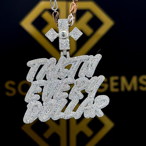 Colgante de plata personalizado Hip Hop VVS Moissanite colgante de letra personalizado para niños - Product Image 1