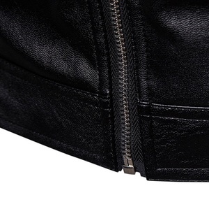 Venta al por mayor de moda de los hombres negro sólido chaquetas de cuero estilo de la motocicleta chaquetas de los hombres de talla grande chaquetas de los hombres teñidos negro - Product Image 5