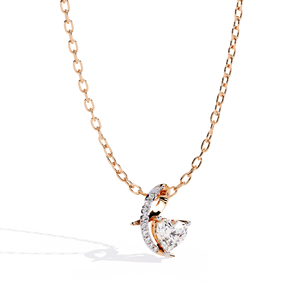 Pendentif coeur minimaliste en diamant cultivé en laboratoire en or 14KT avec design incurvé Collier certifié IGI par le fournisseur de bijoux en diamant - Product Image 3