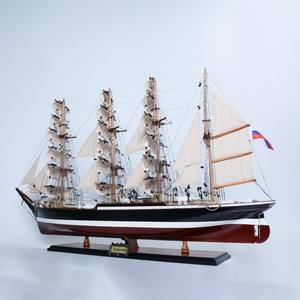 Modelo de barco de madera Sedov pintado a mano con velas curvas, decoración artesanal para el hogar, letrero de pared, caja de madera, regalo para entusiastas de la náutica - Product Image 2