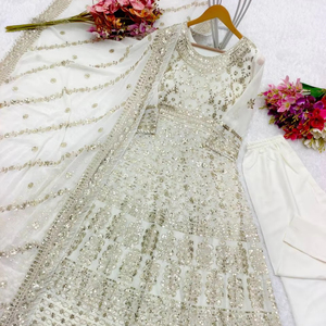 ชุดปาร์ตี้ anarkali gwon พร้อมลำดับ pent dupatta งานปักลาย - Product Image 1