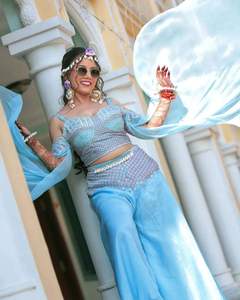 Fleur romantique Bijoux de mariage Boucles d'oreilles de mariée Boucles d'oreilles grande fleur Boucles d'oreilles rose et violet Très peri mariage - Product Image 4