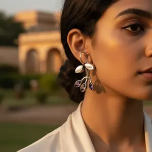 Pendientes de Plata 925 con Amatista en Forma de Gota para Mujer con Diseño de Hoja, Accesorio de Moda - Product Image 3