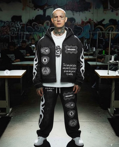 ชุดวอร์มกางเกงวอร์มและมีฮู้ดสำหรับผู้ชายชุดวอร์มขาบานแบบมีซิปสำหรับใส่เล่นแนวสตรีทประดับพลอยเทียมออกแบบได้ตามต้องการสำหรับ2025 - Product Image 5