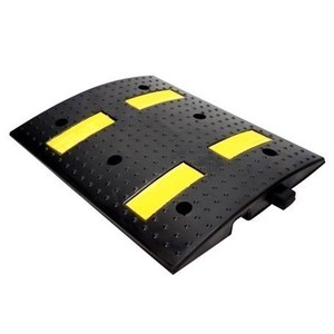 ชุดยางชะลอความเร็วแบบรีไซเคิลพร้อมฝาครอบ PVC ยาว 9.5 เมตร สำหรับใช้บนถนน - Product Image 3