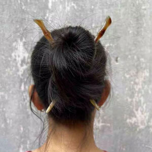 ปิ่นปักผมรูปเขาควายขัดเงาสำหรับผู้หญิงทำจากเขาวัวอุปกรณ์เสริมจากธรรมชาติ - Product Image 1