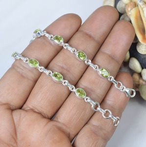 Pulsera ajustable de piedras preciosas de Plata de Ley 925 peridoto verde cortado, piedra natal de agosto, joyería hecha a mano, regalo para ella, 10 piedras - Product Image 2
