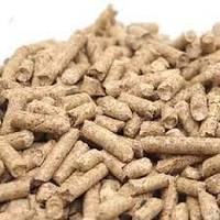 Prix de gros bon marché en usine Plus-A1 6mm/8mm granulés de bois de pin et de hêtre en sacs de 15kg