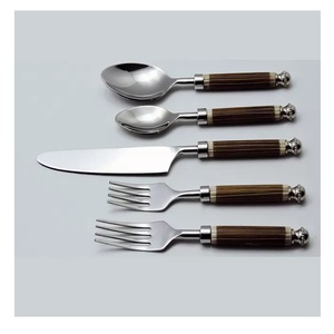 Ensemble de couverts nouvelle cuillère et fourchette derniers couverts en métal cuillère et fourchette couverts en métal plaqué or rose ensemble de quatre derniers métal - Product Image 5