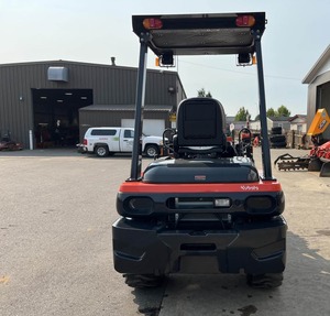 Chargeuse sur pneus Kubota R430 2023: puissante, compacte et performante - Product Image 2