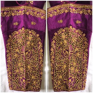 Hermosa Blusa Con Trabajo Hecho A Mano, Zari Y Trabajo De Hilo - Product Image 2