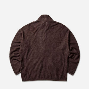 Perfecto para looks casuales, atléticos o de calle. Puños y dobladillo acanalados para un ajuste cómodo y moderno. - Product Image 2
