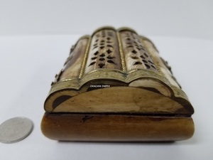 กล่องเครื่องประดับทรงรีทำมือจากอินเดีย ปี 2025 วัสดุกระดูกอูฐและทองเหลือง ราคาสมเหตุสมผล โดย ZAM ZAM IMPEX - Product Image 4