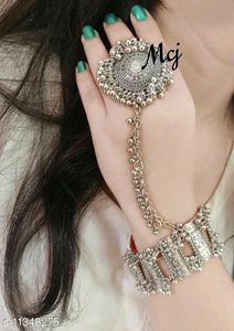 Brazalete Bohemio Afgano, Cadena de Dedo de Plata Antigua para Fiesta Islámica, Joyería de Acero Inoxidable con Cristales de Estrás para Mujer - Product Image 5