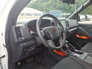 2022 Nissan Frontier PRO-X 3.8L V6ก๊าซ2WD ลูกเรือ CAB รถกระบะขนาดกลางออฟโรดประเทศสหรัฐอเมริกาโมเดลใช้แล้ว-ส่งออกพร้อมใช้งาน - Product Image 6