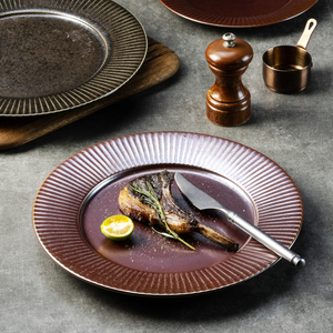 Assiettes à dessert rustiques Yayu en céramique artisanale noire pour buffet, vaisselle de table, style tempura, vaisselle d'olivier - Product Image 2