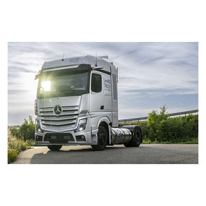 Offre Spéciale utilisé 6 tonnes capacité 14-15 pieds NPR diesel 4x2 automatique Euro 2 émission gauche direction baisse côté camion de fret - Product Image 4