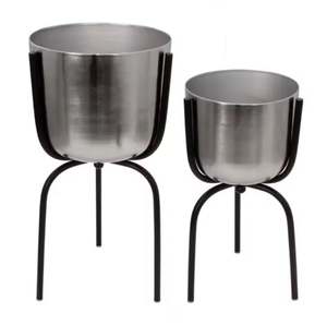 Macetas y Jardineras de Estilo Clásico en Color Negro Mate para Hogar y Jardín, Personalización al por Mayor, Macetero Cuadrado de Hierro de Tendencia - Product Image 2